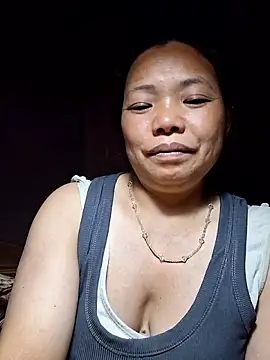 Snapshot of miomio-12 chatting on June 14, 2026, 2:30 pm miomio-12 online show from June 14, 2026, 2:30 pm