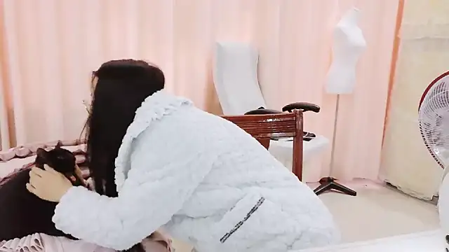 CCOO520 online show from December 16, 2025, 7:57 am