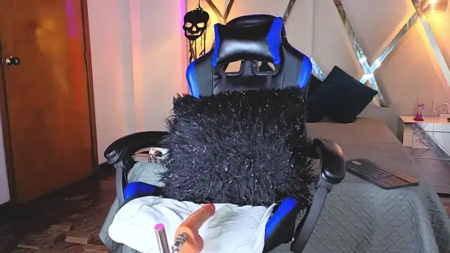 Anastasiaxxx69 online show from October 30, 2025, 4:19 pm