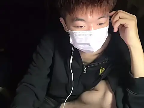 Snapshot of fox165 chatting on November 27, 2025, 3:58 pm fox165 online show from November 27, 2025, 3:58 pm