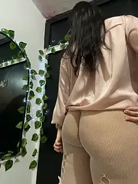 Snapshot of GabrielleMarsh1 chatting on October 19, 2025, 2:12 am GabrielleMarsh1 online show from October 19, 2025, 2:12 am