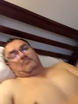 Snapshot of Alfred_00000 chatting on October 6, 2025, 3:59 am Alfred 00000 online show from October 6, 2025, 3:59 am