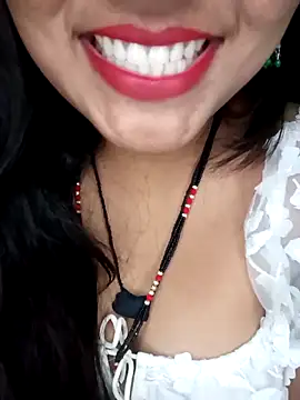 Rashmi 011 online show from December 19, 2025, 6:31 am