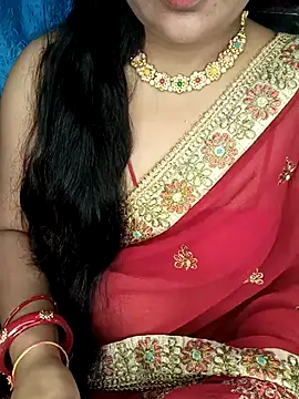 Snapshot of Rashmi_011 chatting on June 4, 2026, 12:49 am Rashmi 011 online show from June 4, 2026, 12:49 am