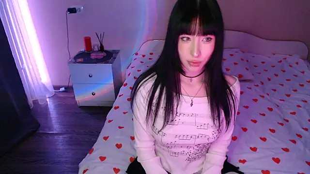 Snapshot of NaemiiBlush chatting on November 23, 2025, 4:18 pm NaemiiBlush online show from November 23, 2025, 4:18 pm