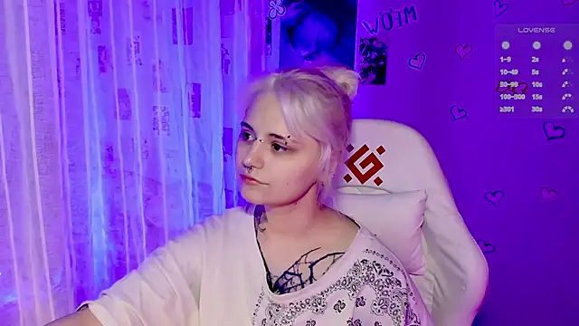 bixxxiz online show from March 10, 2026, 6:29 am