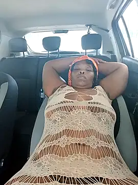 Snapshot of Bigboobsbooty chatting on February 11, 2026, 12:32 pm Bigboobsbooty online show from February 11, 2026, 12:32 pm