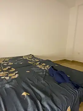 Snapshot of Monica__Bellucci__ chatting on December 5, 2025, 1:20 pm Monica Bellucci online show from December 5, 2025, 1:20 pm