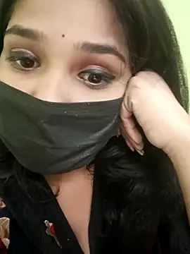 Snapshot of Beautiful_Eye chatting on December 1, 2025, 5:29 pm Beautiful Eye online show from December 1, 2025, 5:29 pm