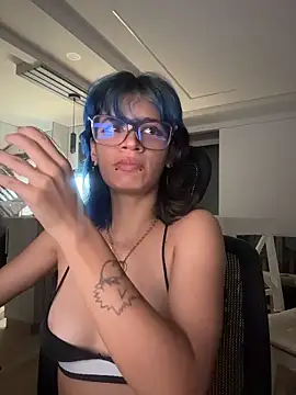 sukulaurens online show from May 19, 2026, 6:20 am