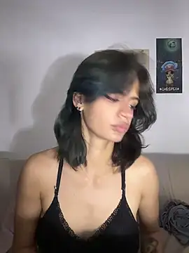 sukulaurens online show from June 26, 2026, 4:06 am