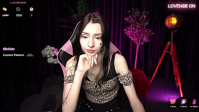 Trix Void online show from February 5, 2026, 11:26 am