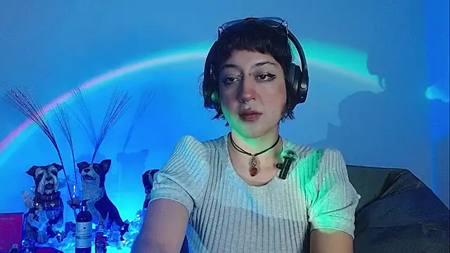 Snapshot of zora_blue777 chatting on October 25, 2025, 3:58 am zora blue777 online show from October 25, 2025, 3:58 am