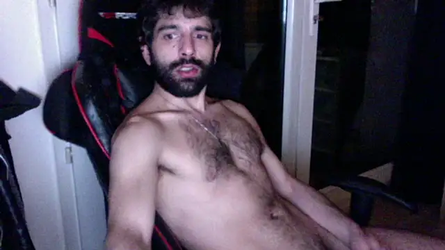 Snapshot of Liroow chatting on March 21, 2026, 4:06 am Liroow online show from March 21, 2026, 4:06 am