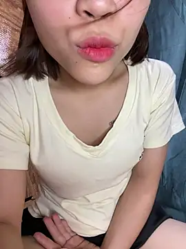 Lyly69699 online show from March 8, 2026, 5:22 am
