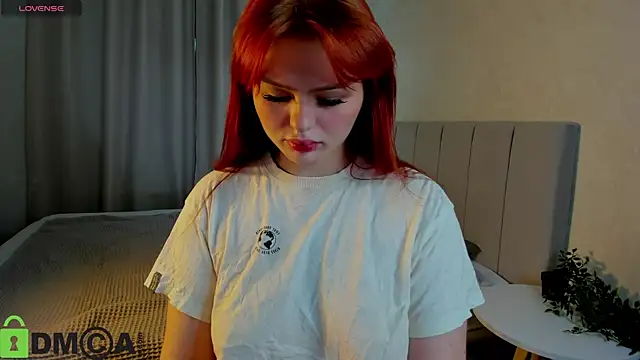 Snapshot of Barbara_Mitchel chatting on October 20, 2025, 1:50 am Barbara Mitchel online show from October 20, 2025, 1:50 am