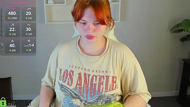 Snapshot of Barbara_Mitchel chatting on October 23, 2025, 1:05 am Barbara Mitchel online show from October 23, 2025, 1:05 am