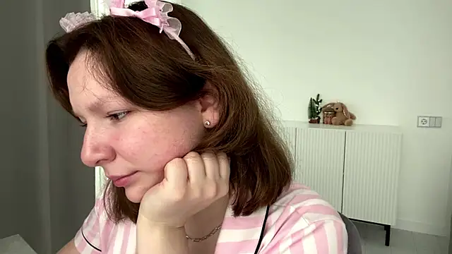 Snapshot of TamekiaSamii chatting on November 15, 2025, 7:05 am TamekiaSamii online show from November 15, 2025, 7:05 am