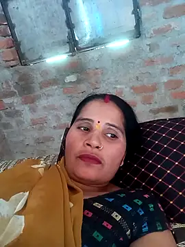 Snapshot of Nm_sanjna chatting on June 2, 2026, 5:42 am Nm sanjna online show from June 2, 2026, 5:42 am