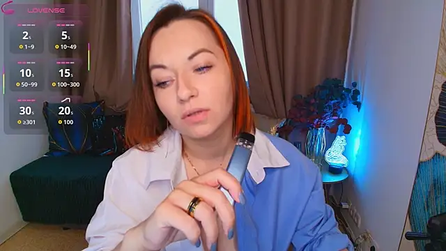 Serena Foxxx online show from May 7, 2026, 2:06 am