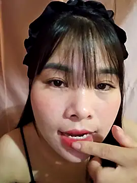 Snapshot of Mylove-here chatting on October 15, 2025, 6:57 am Mylove-here online show from October 15, 2025, 6:57 am