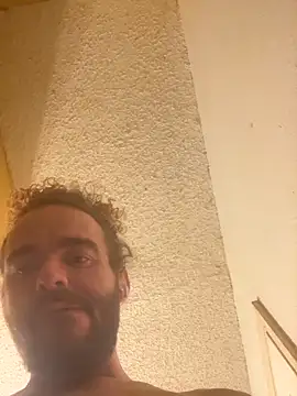 Snapshot of LumpaCoal chatting on October 25, 2025, 11:51 am LumpaCoal online show from October 25, 2025, 11:51 am