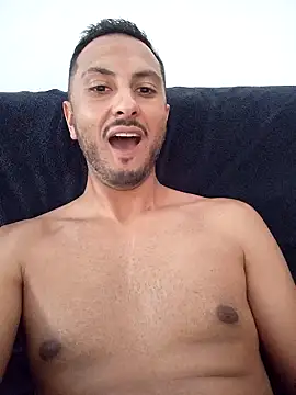 chocoman3 online show from November 3, 2025, 10:38 am