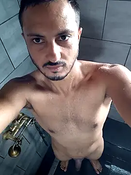 chocoman3 online show from November 8, 2025, 11:43 am