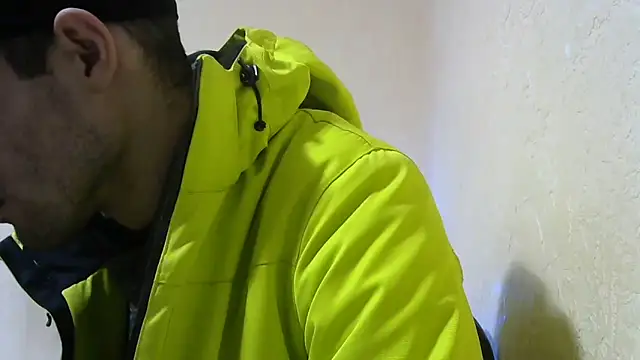 MakabulaAndrey online show from December 15, 2025, 7:29 pm