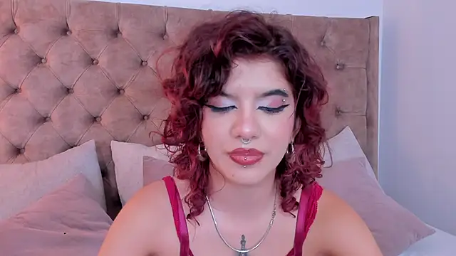 Snapshot of eva_caos chatting on July 30, 2026, 7:35 pm eva caos online show from July 30, 2026, 7:35 pm