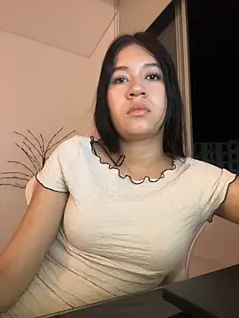 emi star online show from November 18, 2025, 11:26 pm