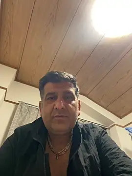 Xxxmerdan online show from April 17, 2026, 11:02 am