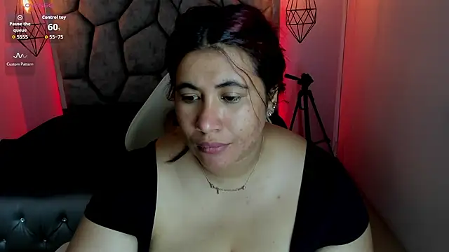 Snapshot of Addyy_02 chatting on May 25, 2026, 4:02 pm Addyy 02 online show from May 25, 2026, 4:02 pm