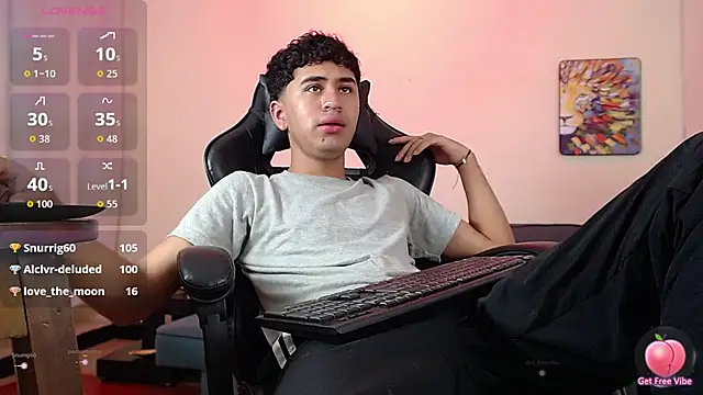 Snapshot of Alancum7 chatting on July 28, 2026, 3:21 pm Alancum7 online show from July 28, 2026, 3:21 pm