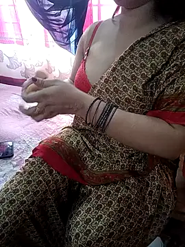 Snapshot of Beauty_Queen_Soniya chatting on November 13, 2025, 8:57 am Beauty Queen Soniya online show from November 13, 2025, 8:57 am