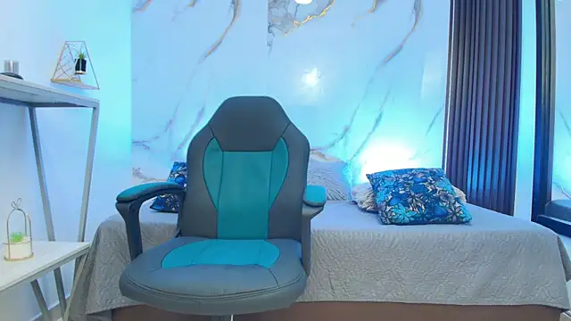 JacobBlackwell  online show from March 2, 2026, 3:41 am