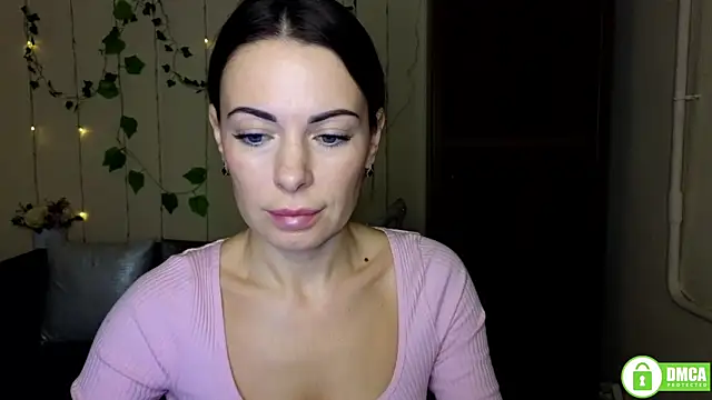 Rita lovvylyou online show from November 3, 2025, 6:25 am