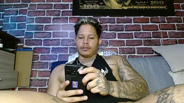 Snapshot of jordan_bigcock_ chatting on May 4, 2026, 5:20 pm jordan bigcock online show from May 4, 2026, 5:20 pm