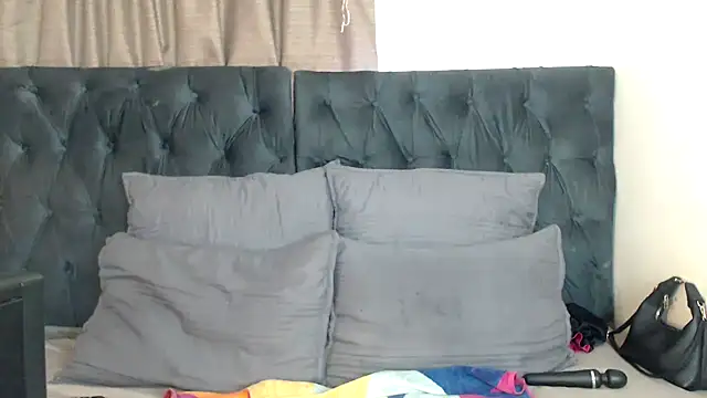 Snapshot of MissLola026 chatting on July 21, 2026, 2:58 am MissLola026 online show from July 21, 2026, 2:58 am