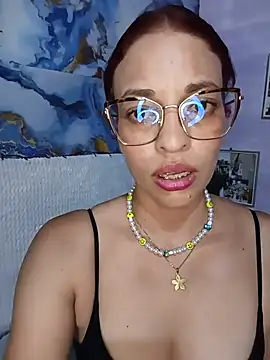 Snapshot of cerecita_anna chatting on July 6, 2026, 7:38 pm cerecita anna online show from July 6, 2026, 7:38 pm