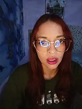 Snapshot of cerecita_anna chatting on August 5, 2026, 7:38 pm cerecita anna online show from August 5, 2026, 7:38 pm