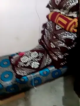 Snapshot of latarak321 chatting on October 15, 2025, 5:40 am latarak321 online show from October 15, 2025, 5:40 am