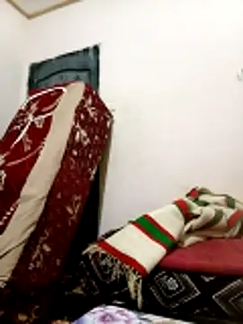 Snapshot of latarak321 chatting on November 24, 2025, 7:24 pm latarak321 online show from November 24, 2025, 7:24 pm