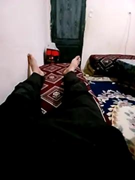 latarak321 online show from February 17, 2026, 6:03 pm