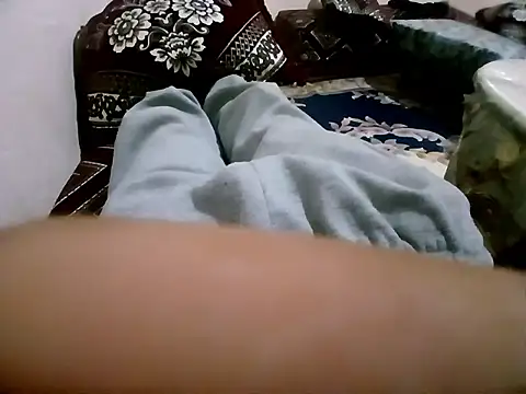 latarak321 online show from February 22, 2026, 7:56 pm