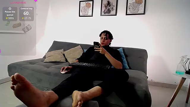 Snapshot of spike_spigell chatting on November 21, 2025, 4:55 am spike spigell online show from November 21, 2025, 4:55 am