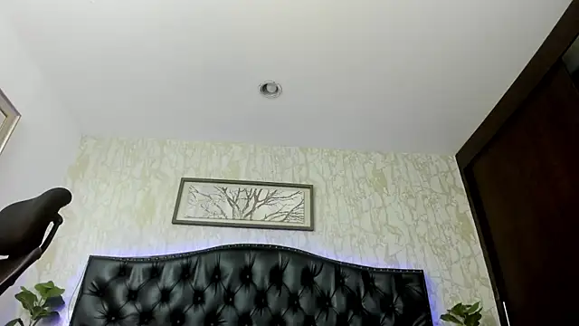 DenzelRios online show from April 22, 2026, 3:31 am