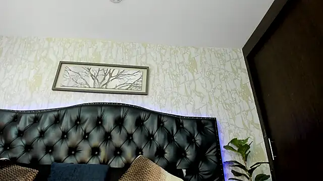 DenzelRios online show from April 24, 2026, 3:31 am
