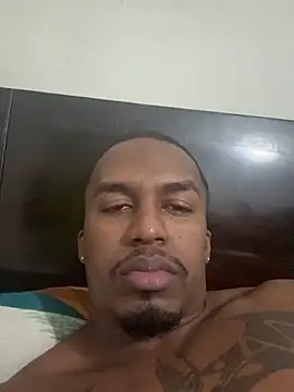 DenzelRios online show from June 26, 2026, 3:00 am
