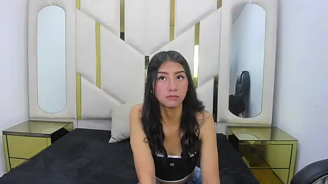 Snapshot of Mia_clark18 chatting on December 16, 2025, 3:50 pm Mia clark18 online show from December 16, 2025, 3:50 pm